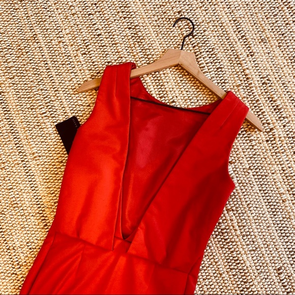 Zara | V-Back Red Sleeveless Dress - Picture 8 of 9